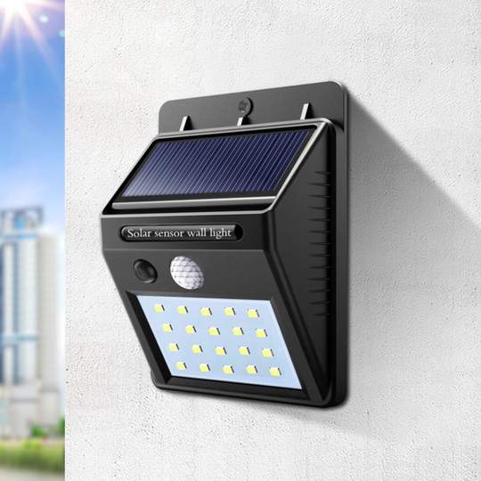 LED solarna vanjska lampa