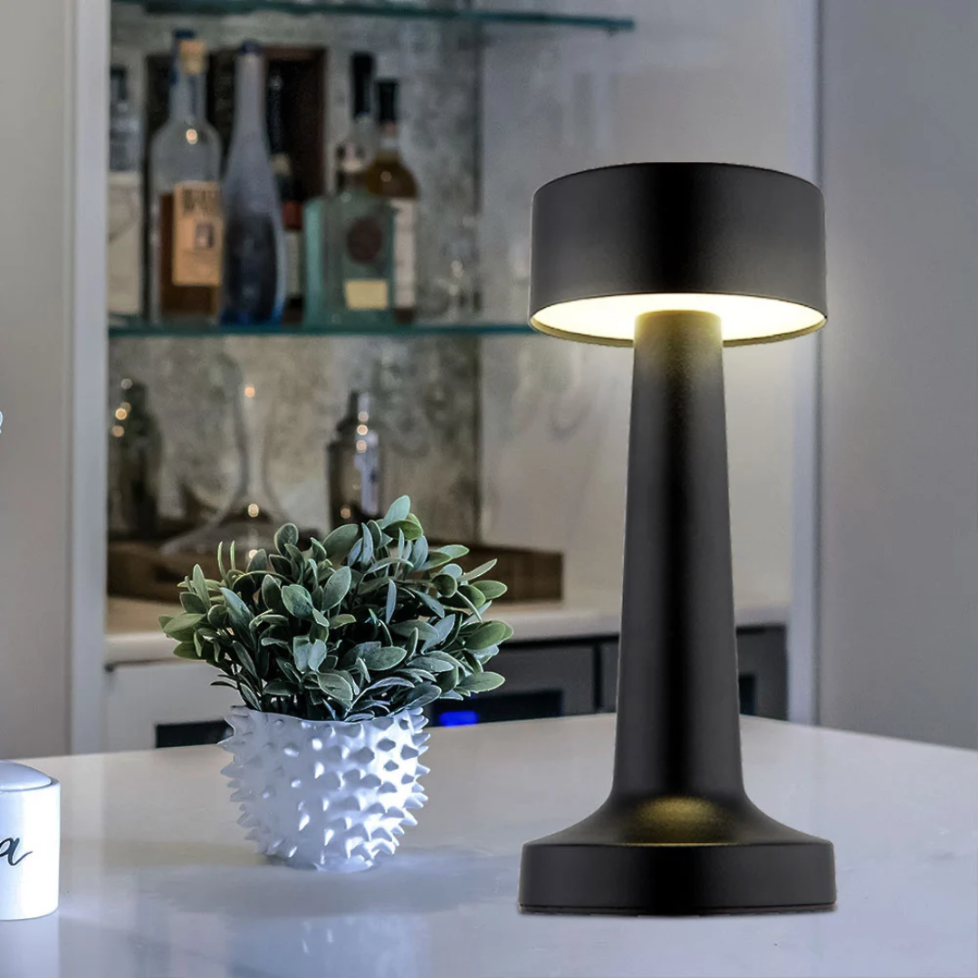 Niska bežična LED stolna lampa na dodir
